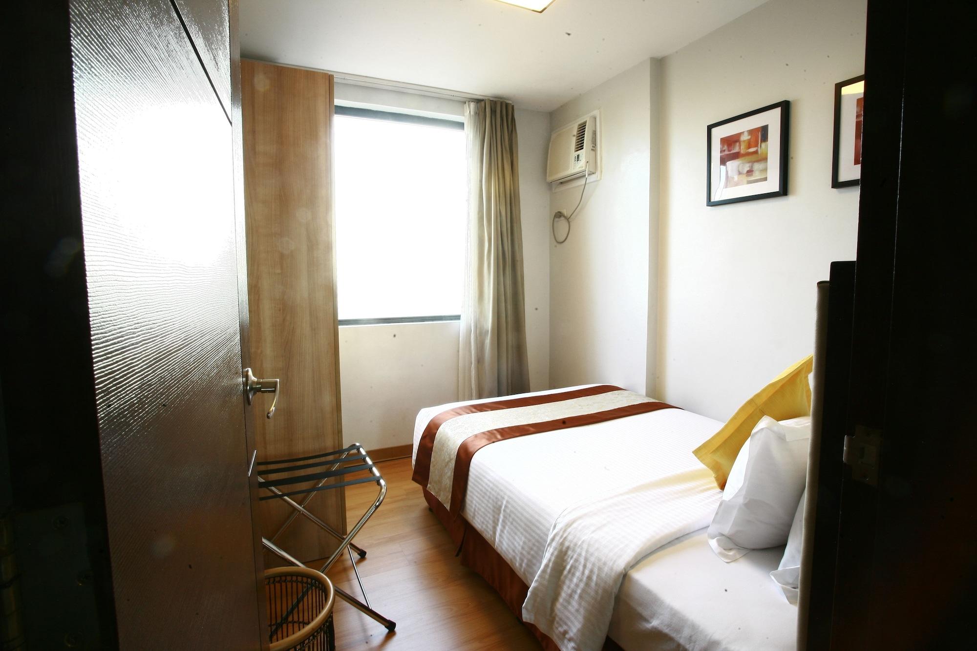 Ace Hotel And Suites Pasig City Екстериор снимка