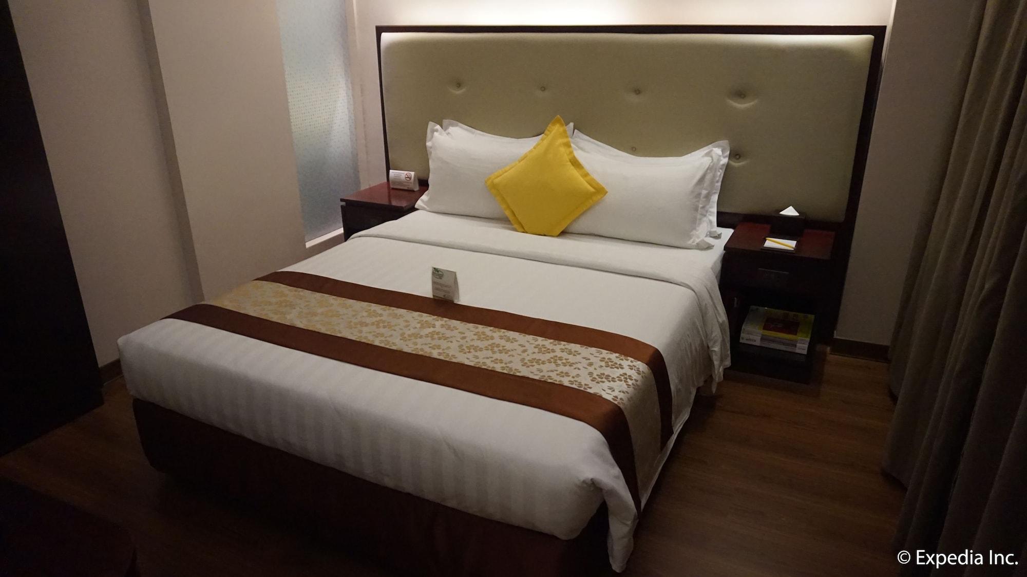 Ace Hotel And Suites Pasig City Екстериор снимка