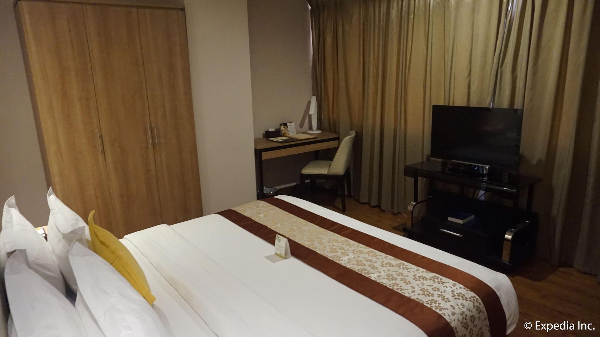 Ace Hotel And Suites Pasig City Екстериор снимка