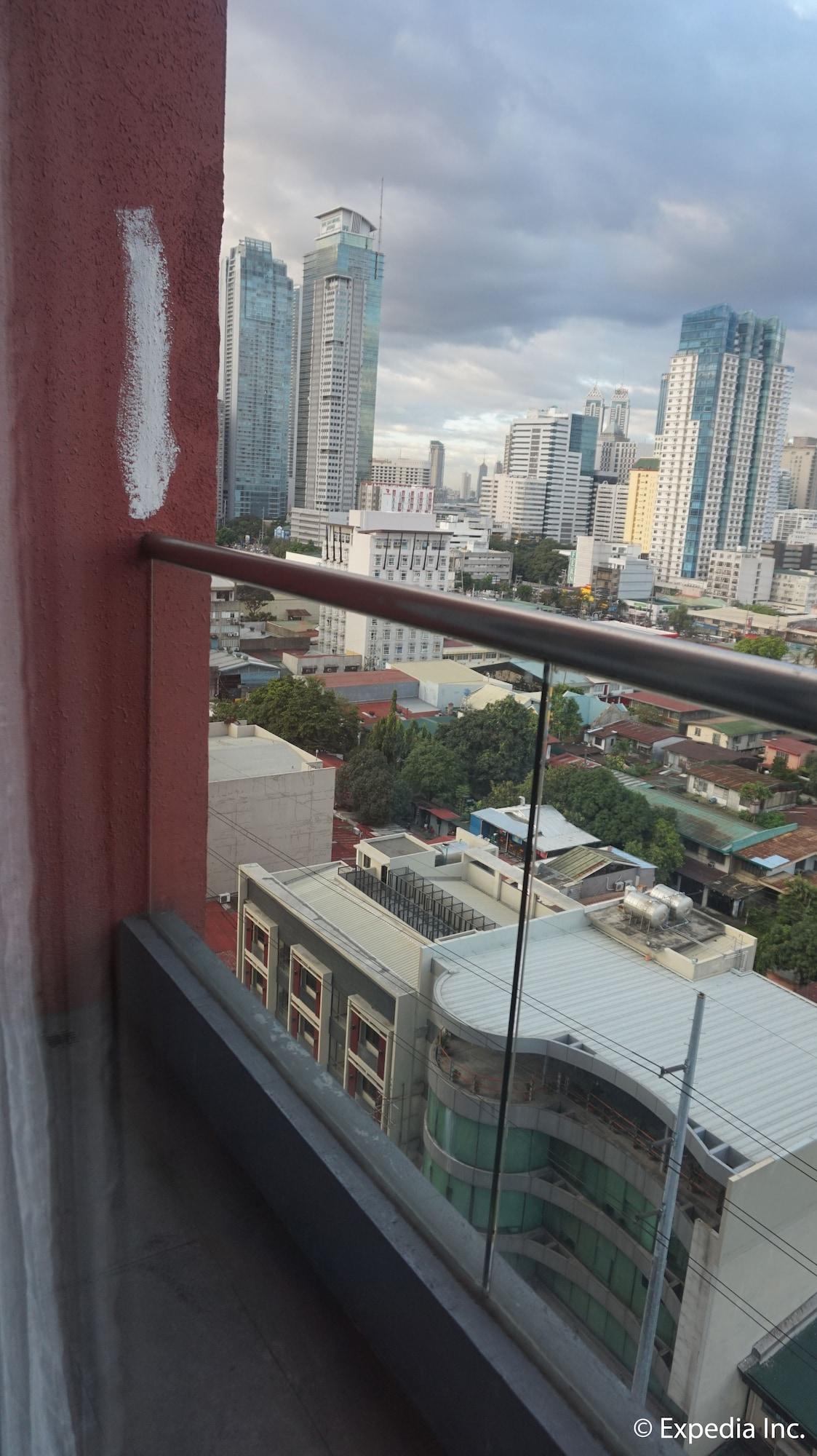 Ace Hotel And Suites Pasig City Екстериор снимка