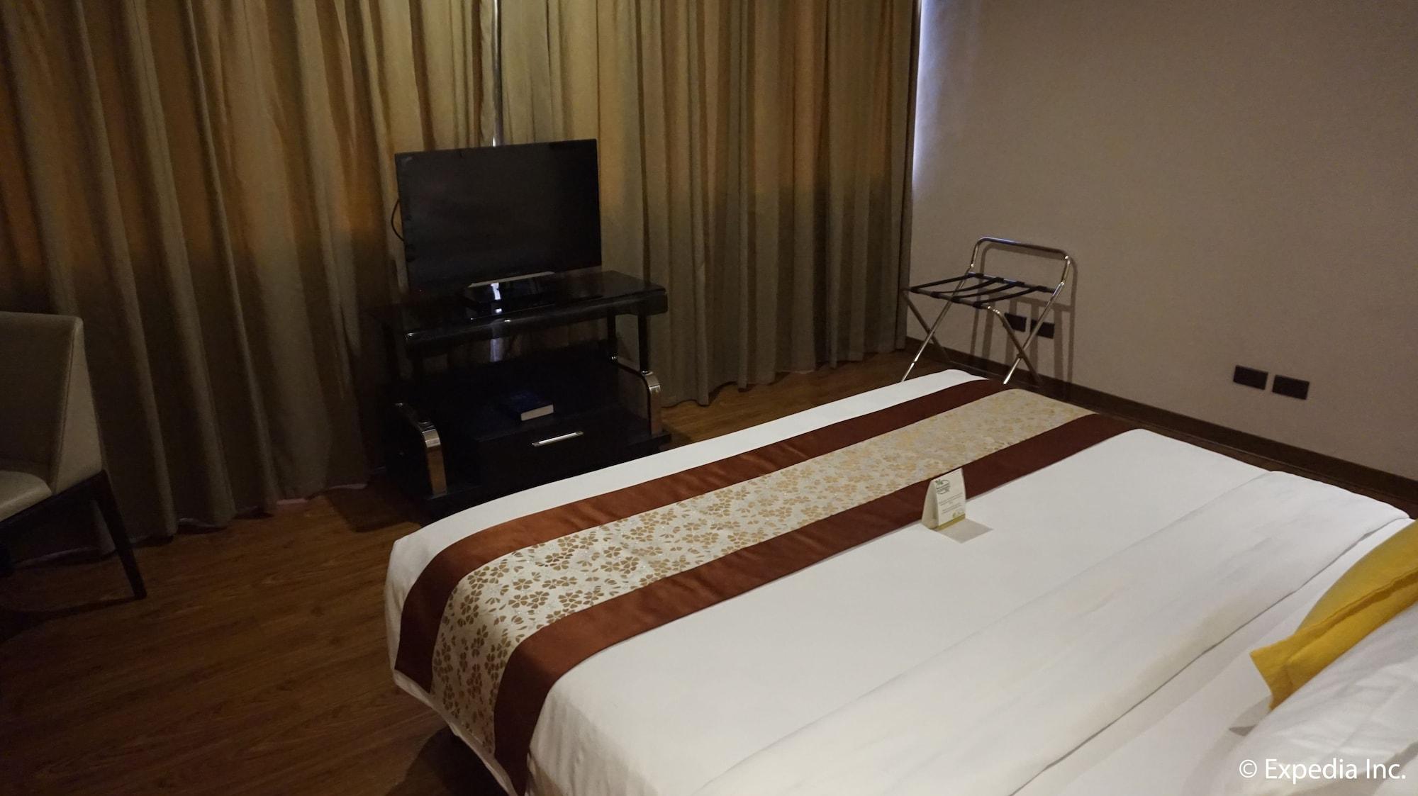 Ace Hotel And Suites Pasig City Екстериор снимка