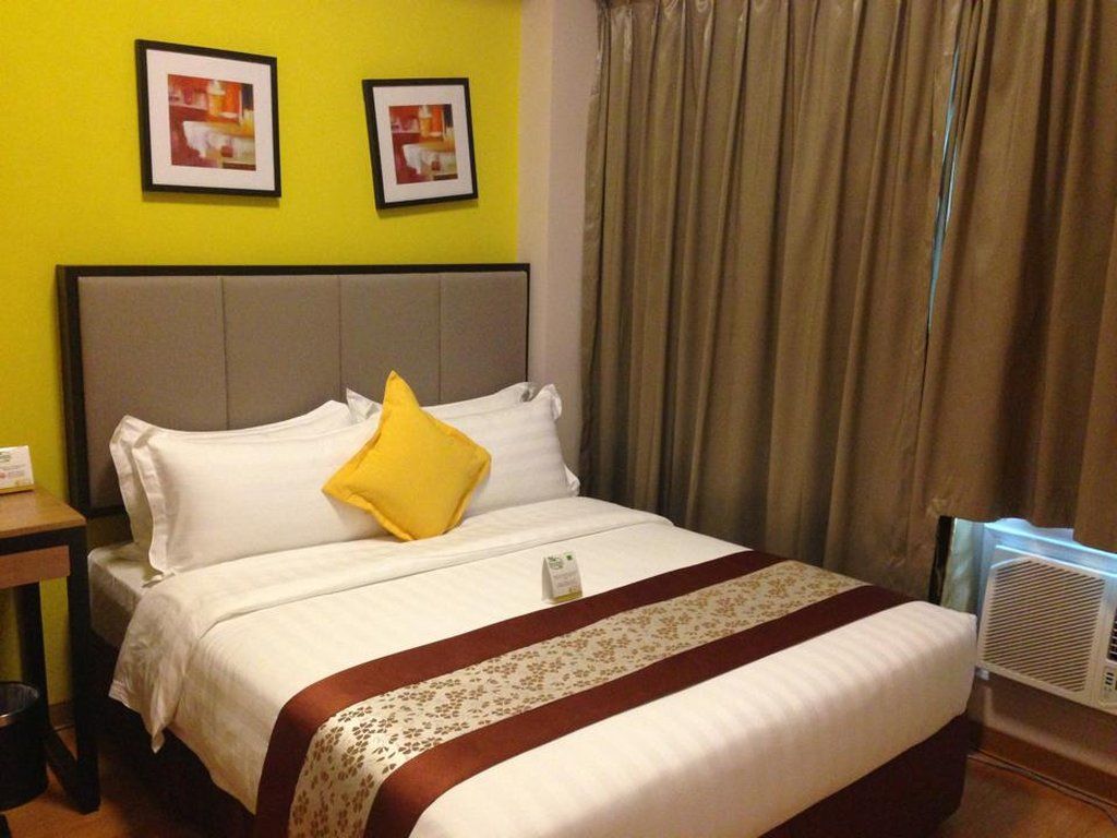 Ace Hotel And Suites Pasig City Екстериор снимка