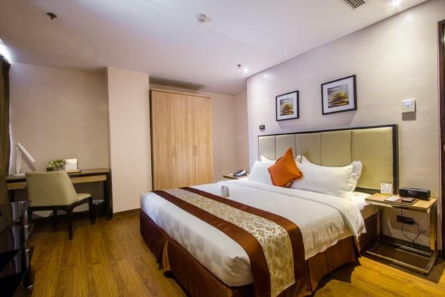 Ace Hotel And Suites Pasig City Екстериор снимка